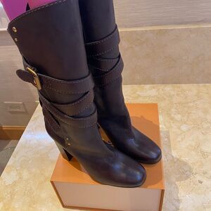 Chloe brown leather boot with wraparound straps- size 41
